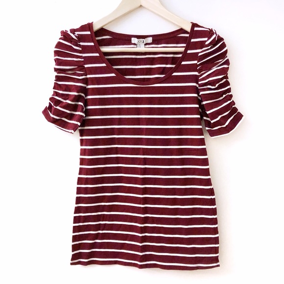 Forever 21 Tops - Forever 21 Maroon Striped Ruched Sleeves Top